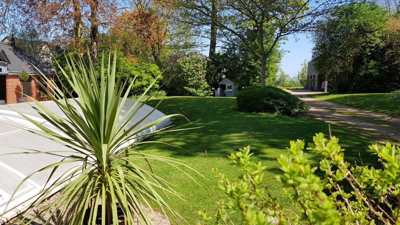 La Demeure Du Goupil Bed and Breakfast Brissac-Quince Buitenkant foto
