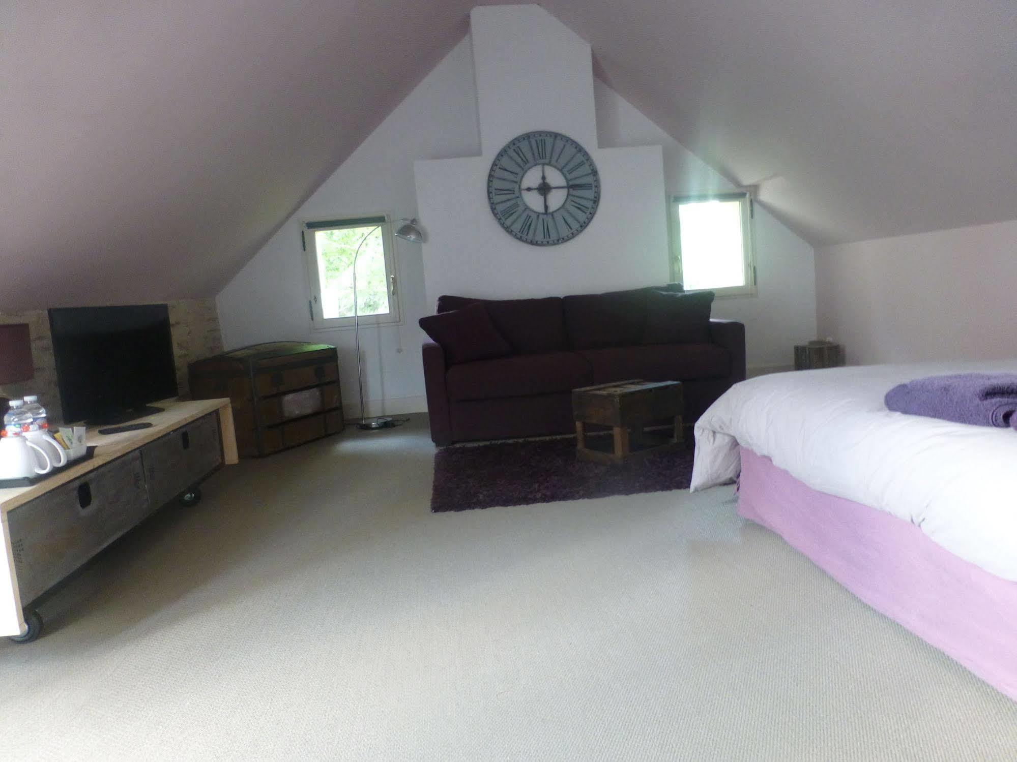 La Demeure Du Goupil Bed and Breakfast Brissac-Quince Buitenkant foto